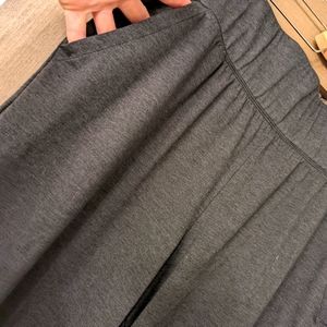 Gap Brushed Tech Jersey sweatpants Large